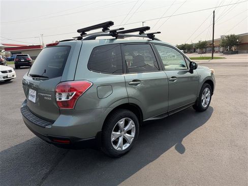 Used 2015 Subaru Forester 2.5i Premium w/ All-Weather Package AWD/4WD image 7