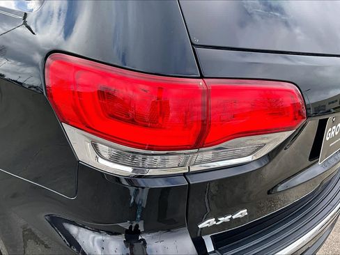 Used 2016 Jeep Grand Cherokee Overland w/ Advanced Technology Group image 27