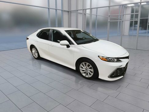 Used 2023 Toyota Camry LE FWD image 2