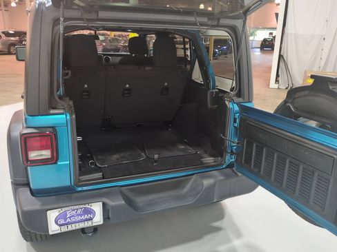 Used 2020 Jeep Wrangler Unlimited Sport S AWD/4WD image 12