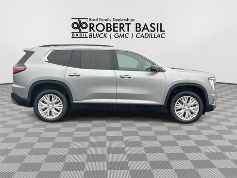 Used 2025 GMC Acadia Elevation w/ Elevation Premium Package AWD/4WD image 9