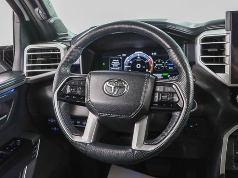 Used 2024 Toyota Sequoia Platinum AWD/4WD image 13