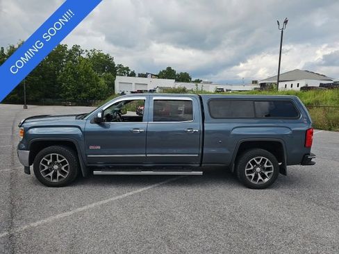 Used 2014 GMC Sierra 1500 SLT w/ All-Terrain Package AWD/4WD image 7