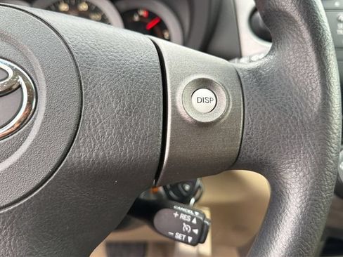 Used 2011 Toyota RAV4 4WD w/ Base L4 Extra Value Pkg image 23