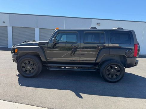 Used 2008 HUMMER H3 AWD/4WD image 3