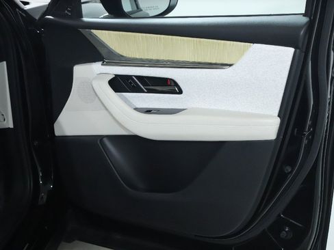 Certified 2025 MAZDA CX-90 3.3 Turbo S w/ Premium Plus image 37