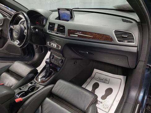 Used 2018 Audi Q3 2.0T Premium Plus w/ Premium Plus Package image 24