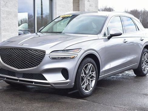 Used 2022 Genesis GV70 2.5T w/ Select Package image 9