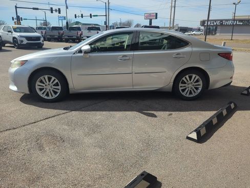Used 2013 Lexus ES 350 w/ Premium Pkg image 3
