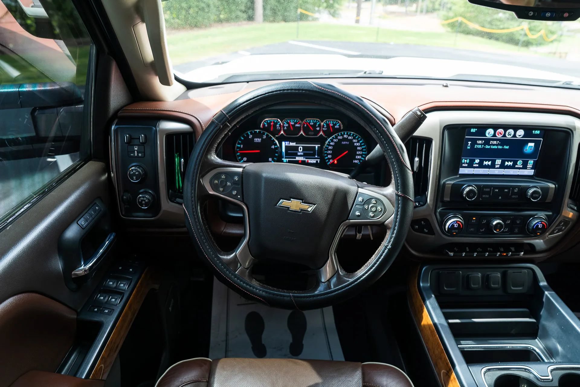 Used 2016 Chevrolet Silverado 3500 High Country w/ Duramax Plus Package AWD/4WD image 30