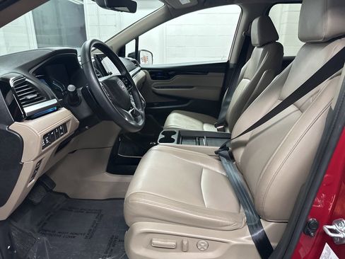 Used 2024 Honda Odyssey Touring image 20