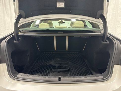 Used 2023 BMW 330i xDrive Sedan w/ Premium Package image 47