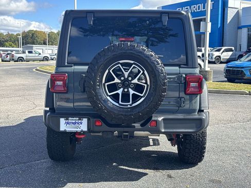 Used 2024 Jeep Wrangler Rubicon image 9