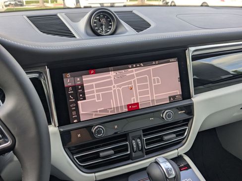 New 2026 Porsche Macan S AWD/4WD image 17
