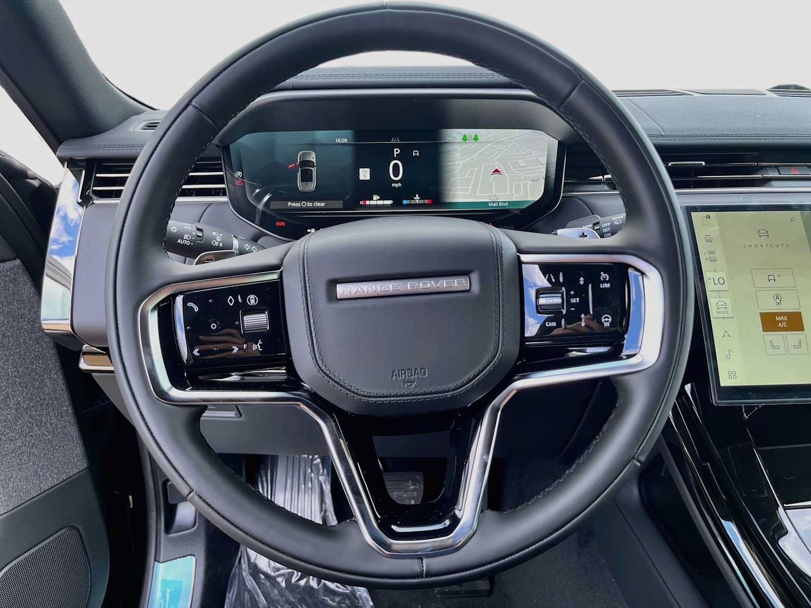 New 2027 Land Rover Range Rover Sport SE AWD/4WD image 10