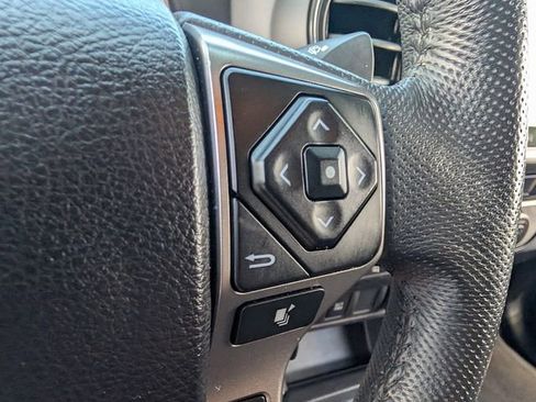 Used 2022 Toyota Tacoma SR5 w/ Technology Package RWD image 22