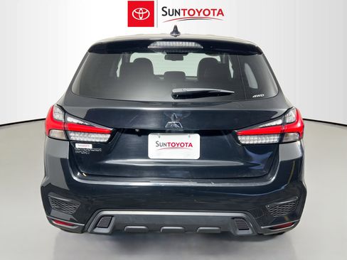 Used 2024 Mitsubishi Outlander Sport 2.0 ES image 5