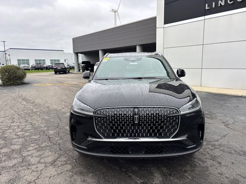 New 2026 Lincoln Aviator Reserve AWD/4WD image 2