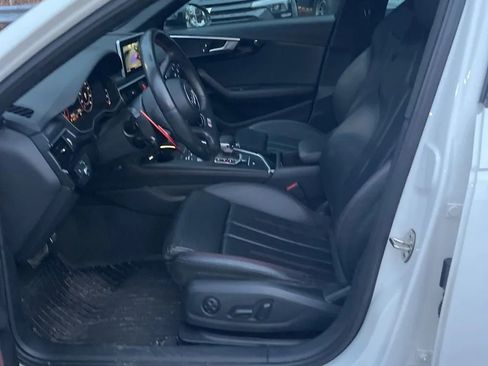 Used 2018 Audi A4 2.0T Premium Plus w/ Premium Plus Package image 8