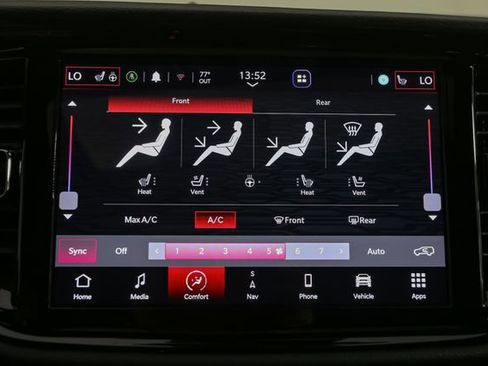 Used 2025 Dodge Durango R/T w/ Blacktop Package AWD/4WD image 27
