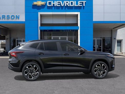 New 2026 Chevrolet Trax RS w/ Driver Confidence Package FWD image 5