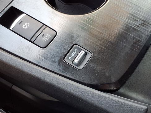 Certified 2022 Nissan Rogue SV image 20