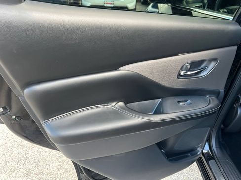 Certified 2024 Nissan Murano SL AWD/4WD image 11