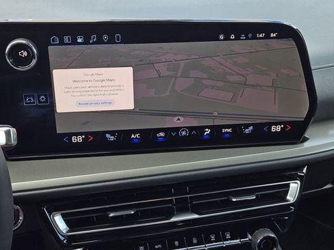 New 2026 Chevrolet Traverse LT image 18