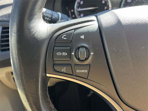 Used 2017 Acura MDX FWD image 21