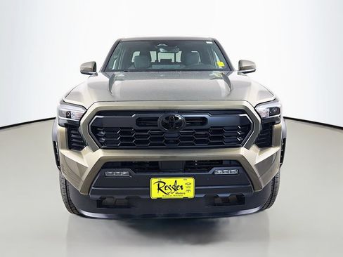 New 2026 Toyota Tacoma TRD Off-Road AWD/4WD image 2