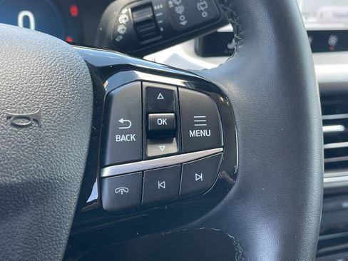 Used 2024 Ford Escape Platinum AWD/4WD image 28