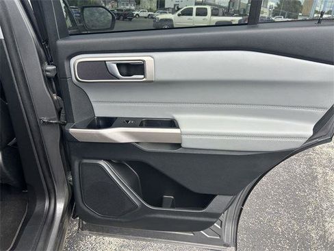 Used 2023 Ford Explorer XLT w/ Equipment Group 202A image 26