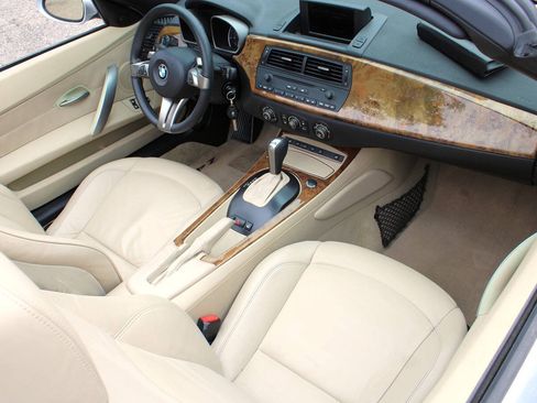 Used 2006 BMW Z4 3.0si RWD image 35