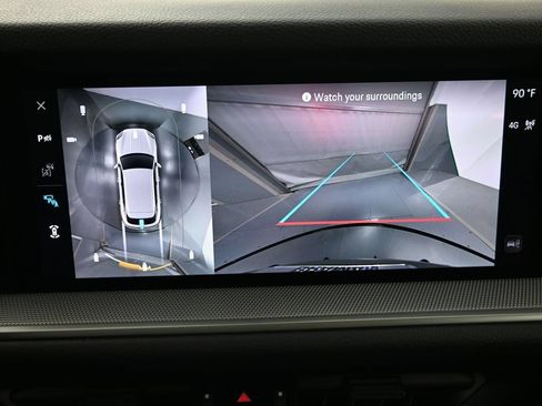 Certified 2025 Porsche Cayenne AWD/4WD image 11