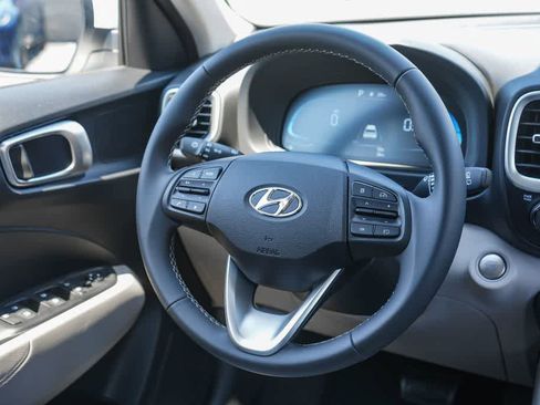 New 2026 Hyundai Venue SEL FWD image 15