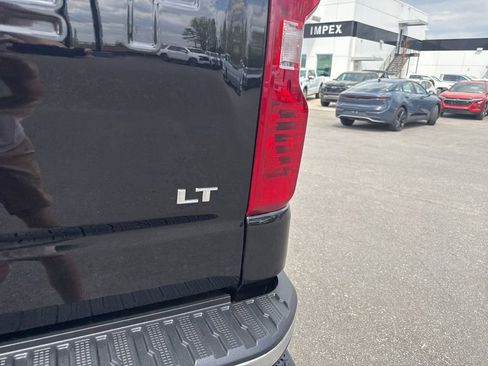 Used 2026 Chevrolet Silverado 1500 LT AWD/4WD image 32