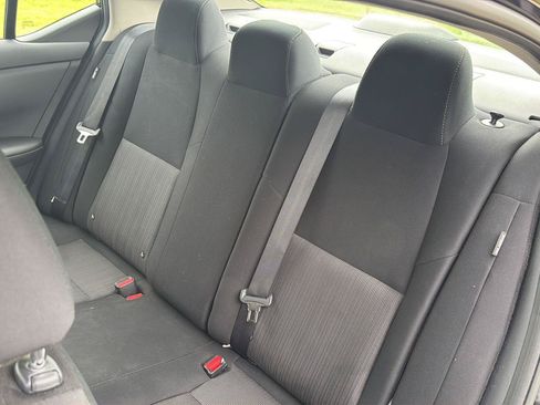 Used 2025 Nissan Sentra SV w/ All-Weather Package FWD image 31