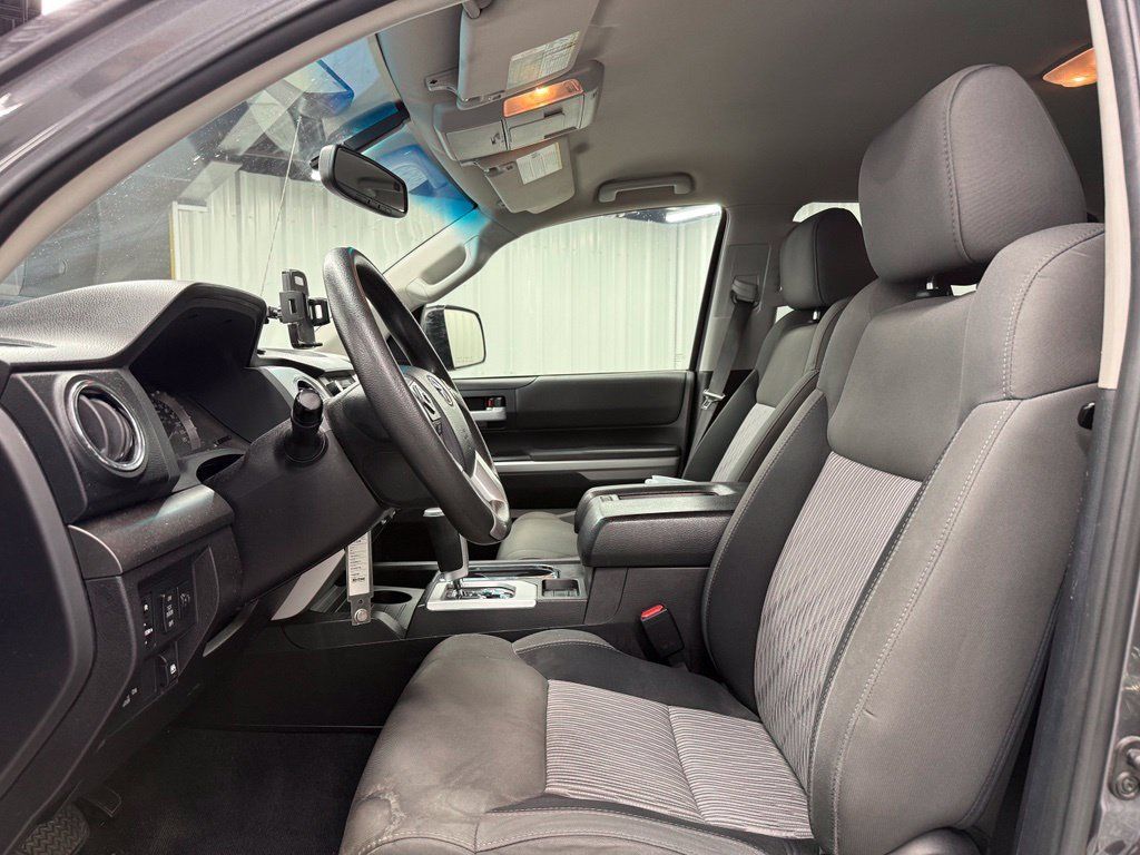 Used 2015 Toyota Tundra SR5 w/ SR5 Upgrade Package RWD image 7