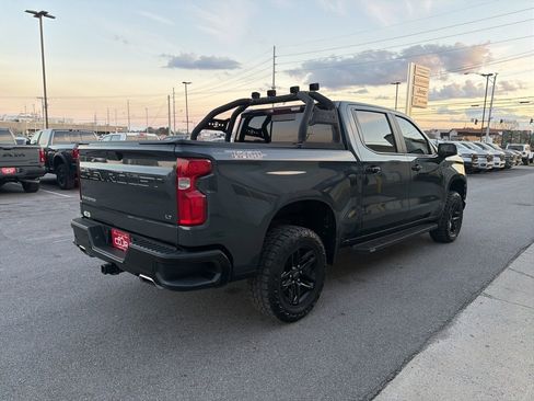 Used 2019 Chevrolet Silverado 1500 LT Trail Boss image 3