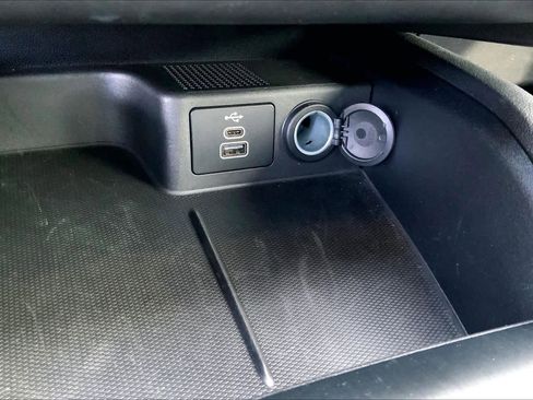 Certified 2024 Ford Escape Active image 31