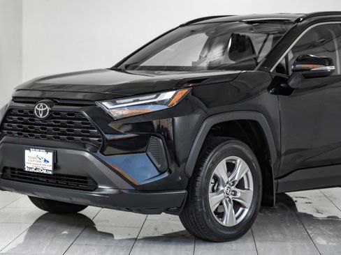 Used 2022 Toyota RAV4 XLE image 54