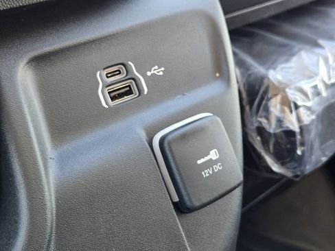 Used 2025 RAM ProMaster 1500 w/ Safety Group image 20