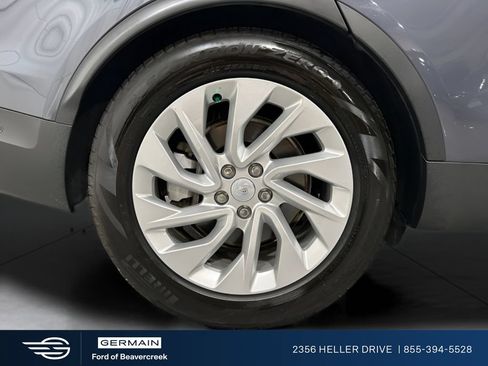 Used 2025 Land Rover Discovery S AWD/4WD image 27