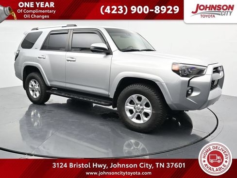 Used 2021 Toyota 4Runner SR5 AWD/4WD image 1