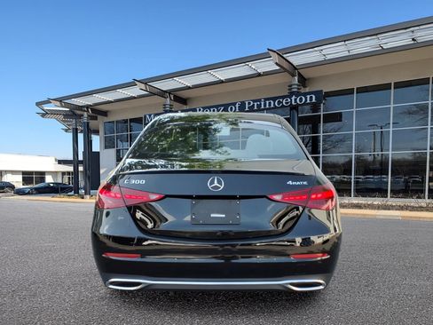 Certified 2022 Mercedes-Benz C 300 4MATIC Sedan image 4