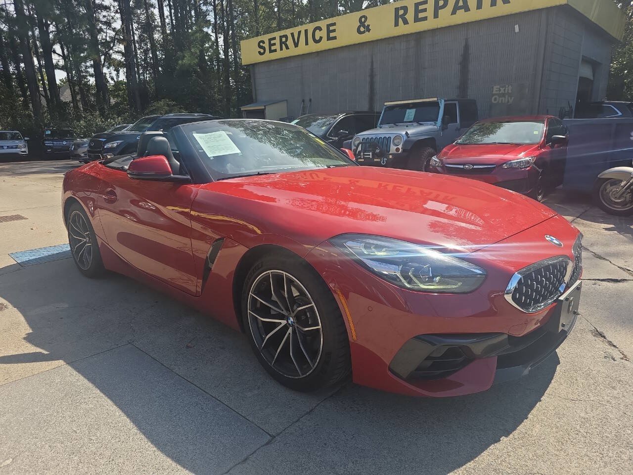 Used 2020 BMW Z4 sDrive30i w/ Convenience Package RWD image 4
