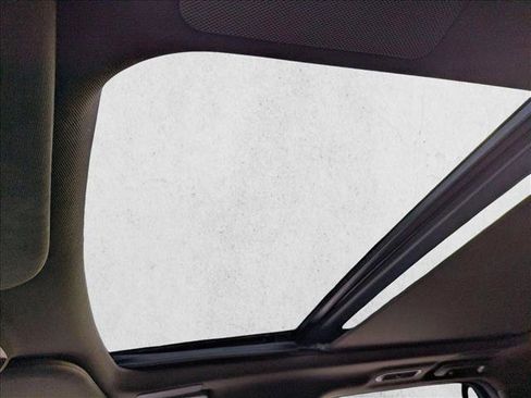 Used 2024 Ford Expedition King Ranch image 13