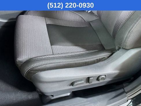 Used 2025 Subaru Outback Premium AWD/4WD image 24