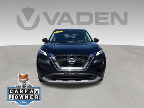 Used 2023 Nissan Rogue S AWD/4WD image 2