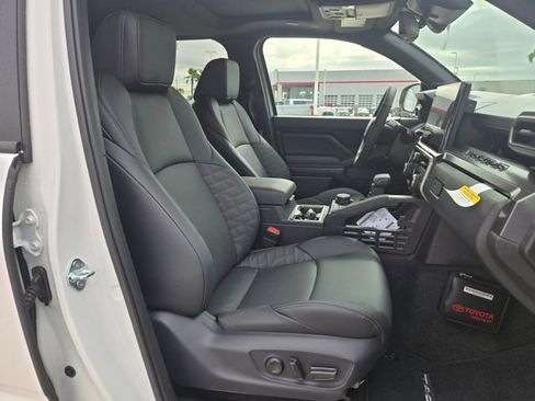 New 2026 Toyota Tacoma TRD Off-Road AWD/4WD image 22